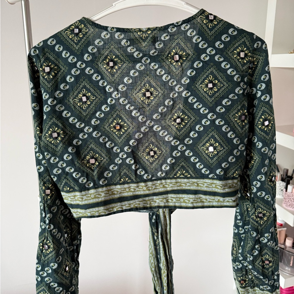 Pull&Bear Green Patterned Crop Top - image 4